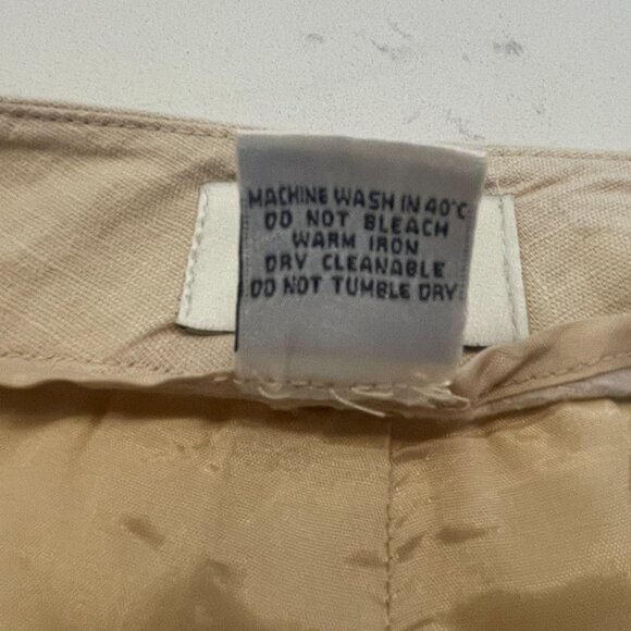 Neiman Marcus Exclusive Linen Bermuda Shorts‎ in Beige, Size 12 - Picture 6 of 7